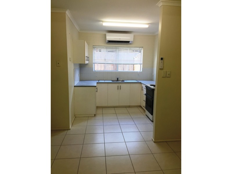 2/7 Duell Road, Cannonvale QLD 4802