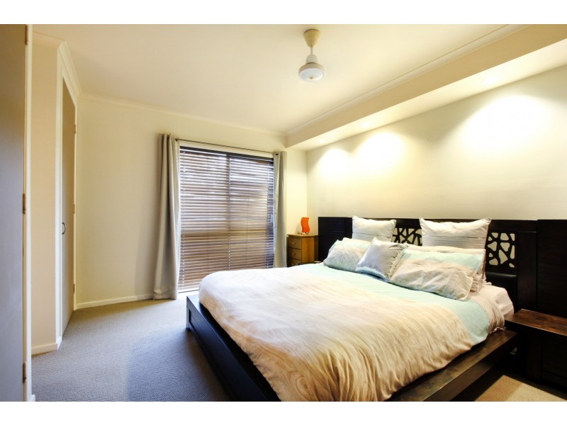 8 Arundel Court, Cannonvale QLD 4802