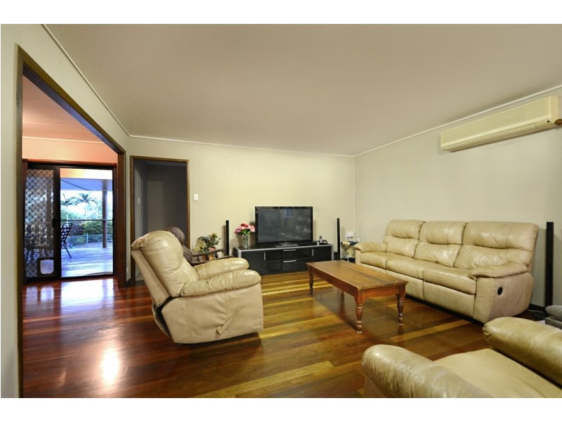 15 Usher Road, Mount Julian QLD 4800