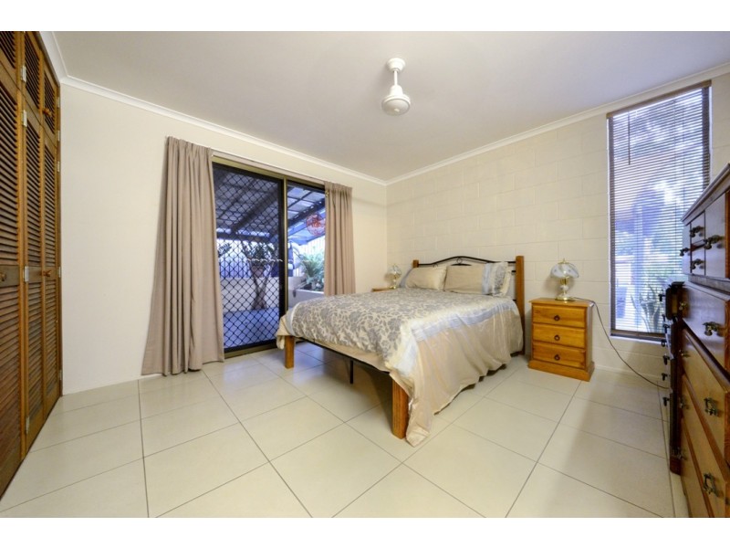 17 Wambiri St, Cannonvale QLD 4802