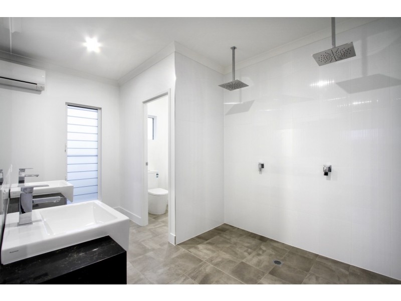 77 Honeyeater Crescent, Cannon Valley QLD 4800