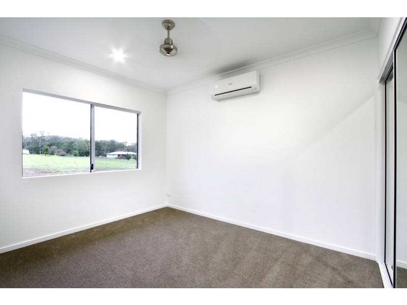 77 Honeyeater Crescent, Cannon Valley QLD 4800