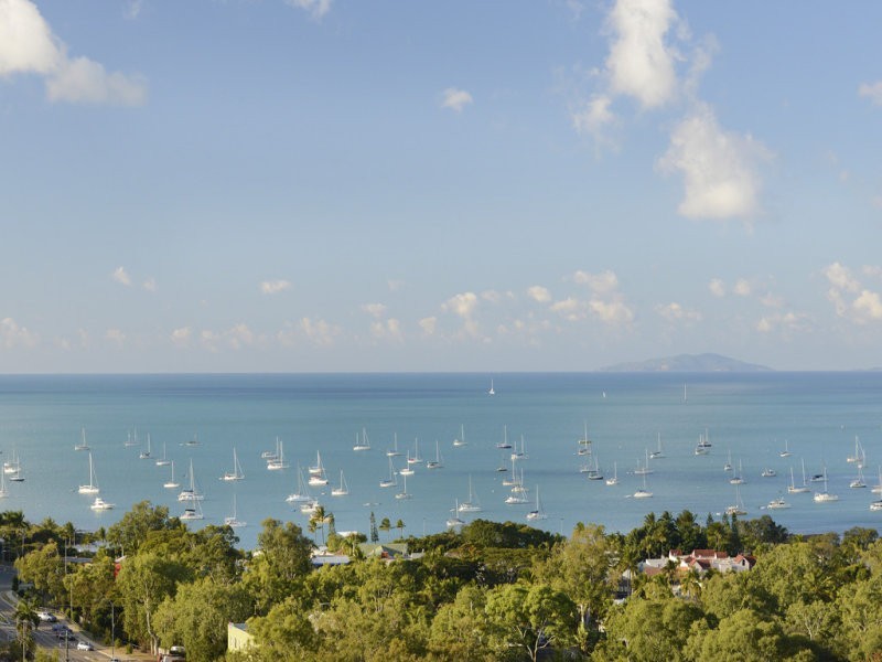 8 Laguna Court, Airlie Beach QLD 4802