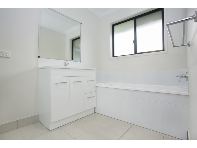59 (Lot 8) Macarthur Drive, Cannonvale QLD 4802