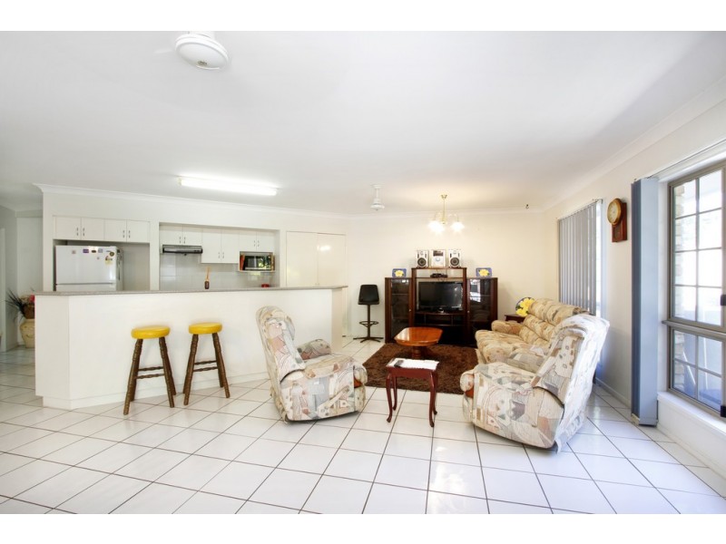 12 Muruk Crescent, Jubilee Pocket QLD 4802