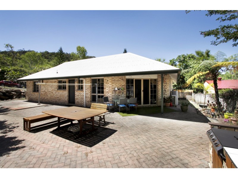 12 Muruk Crescent, Jubilee Pocket QLD 4802