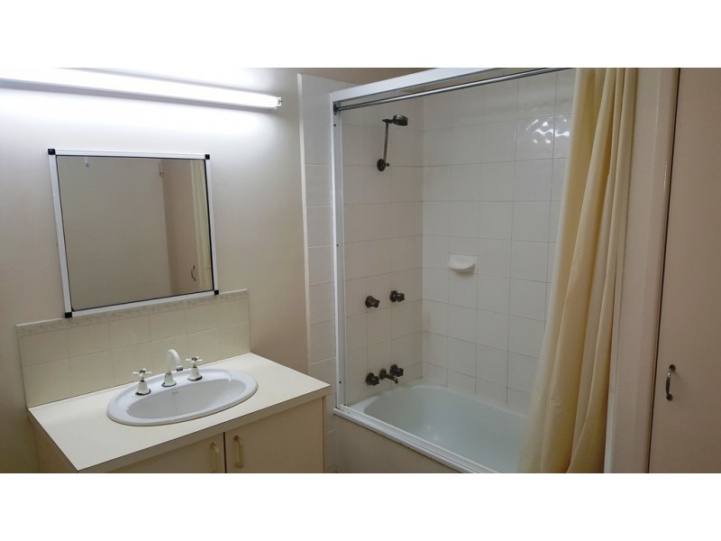 19/14 Island Drive, Cannonvale QLD 4802