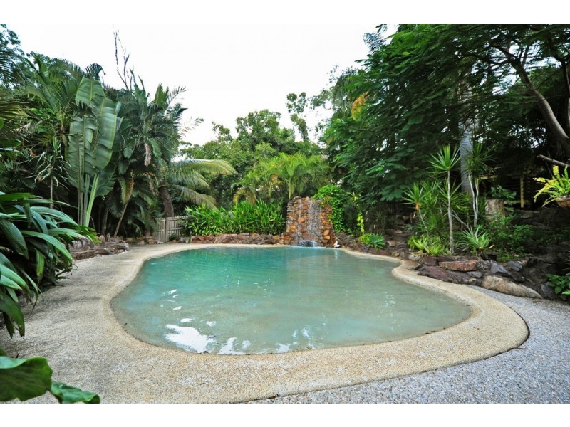 25 Wildlife Road, Jubilee Pocket QLD 4802