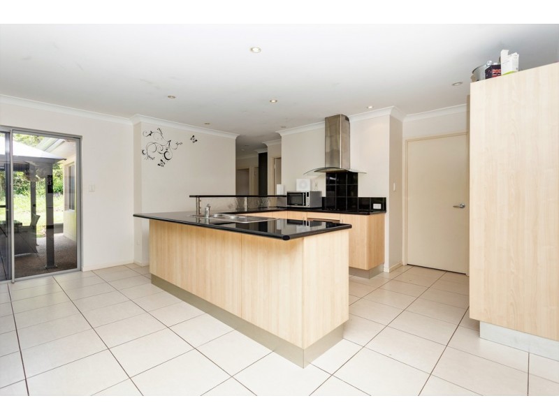 2/29 Sanctuary Avenue, Jubilee Pocket QLD 4802