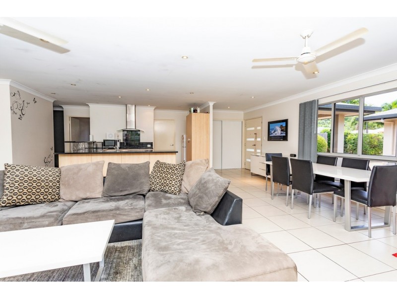 2/29 Sanctuary Avenue, Jubilee Pocket QLD 4802