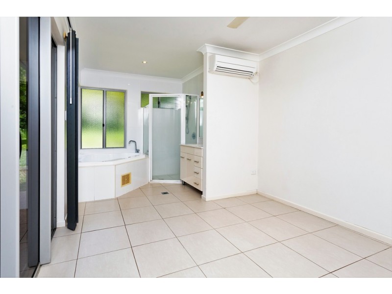 2/29 Sanctuary Avenue, Jubilee Pocket QLD 4802