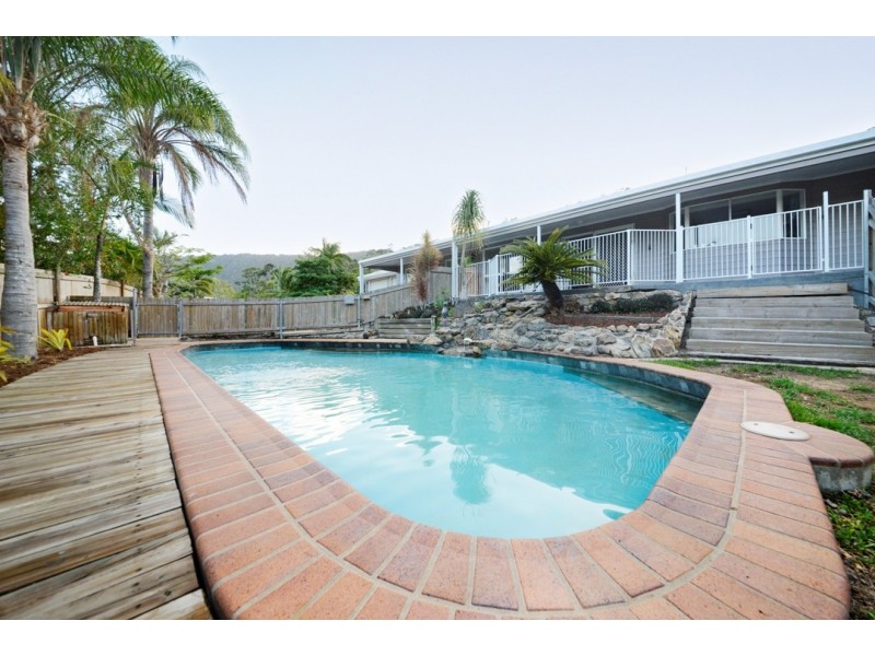 44 Moonlight Drive, Jubilee Pocket QLD 4802
