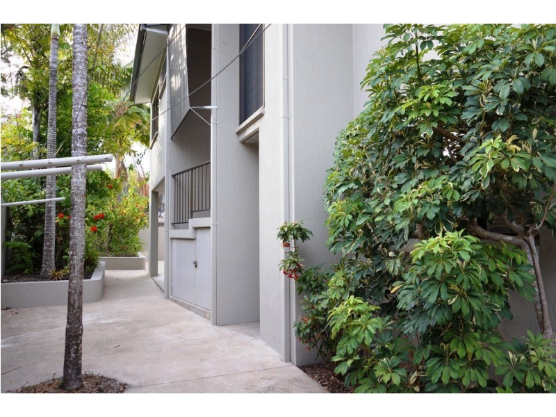 11 Pleasant Drive, Cannonvale QLD 4802