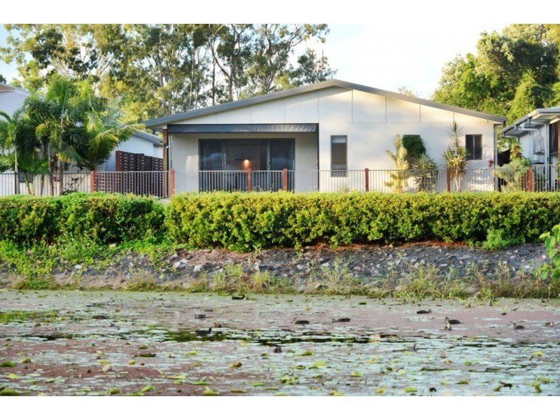 54 Abell Road, Cannonvale QLD 4802