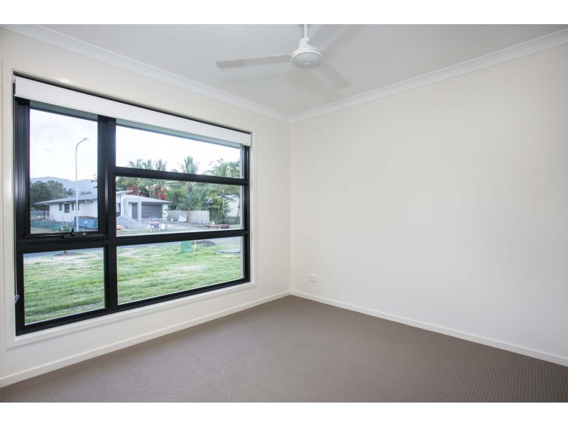 47 Macarthur Drive, Cannonvale QLD 4802