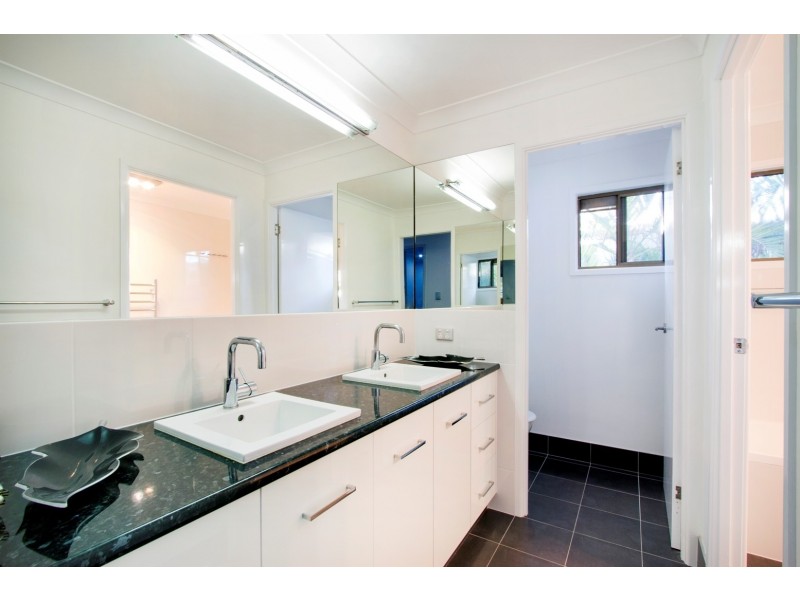 2 Wambiri Street, Cannonvale QLD 4802