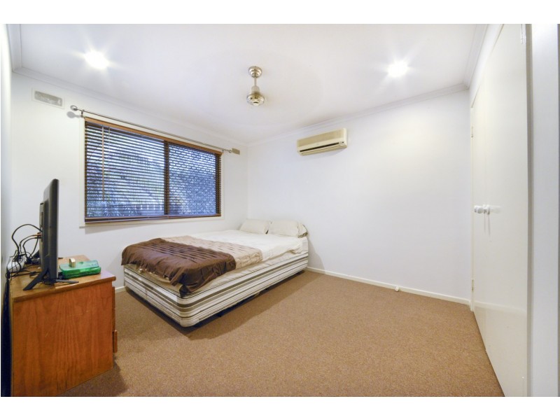 61 Eshelby Drive, Cannonvale QLD 4802