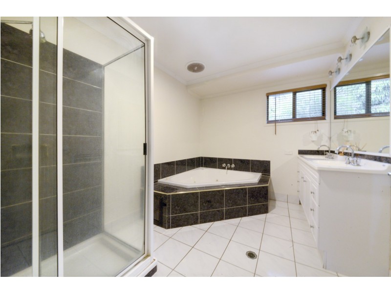 61 Eshelby Drive, Cannonvale QLD 4802