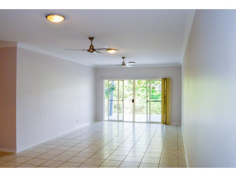 Unit 63 / 21 Shute Harbour Rd, Cannonvale QLD 4802