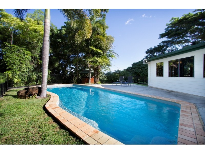 83 Conway Road, Preston QLD 4800