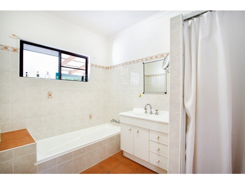 83 Conway Road, Preston QLD 4800