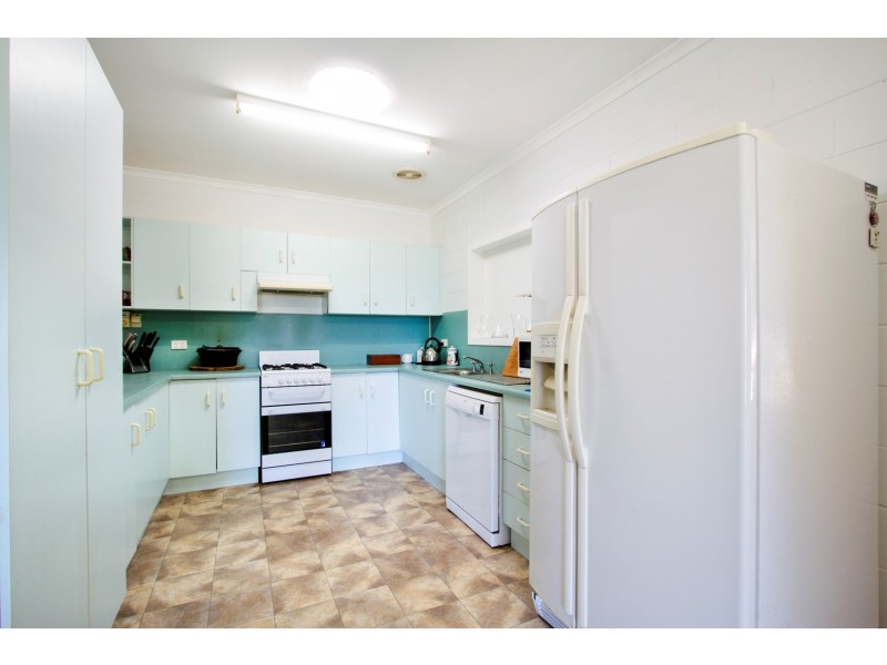 83 Conway Road, Preston QLD 4800