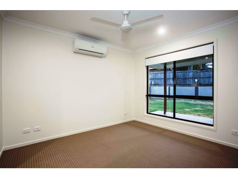 14 Olivia Street, Cannonvale QLD 4802