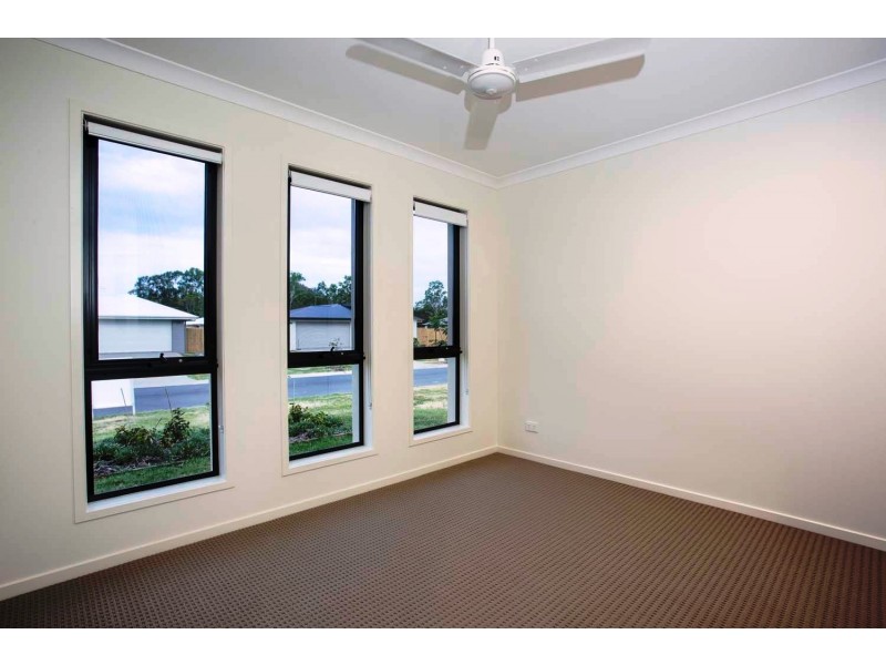 14 Olivia Street, Cannonvale QLD 4802