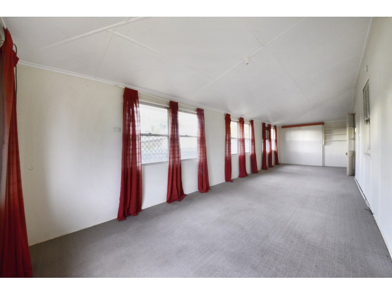 172 Main Street, Proserpine QLD 4800