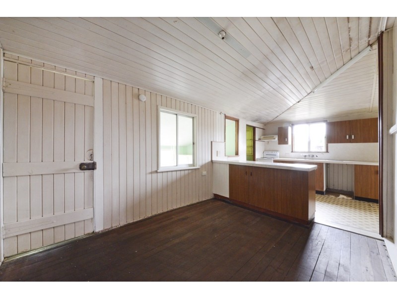 172 Main Street, Proserpine QLD 4800