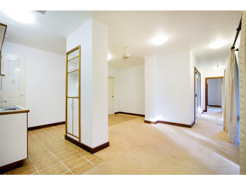 7 Neerim Crescent, Shute Harbour QLD 4802