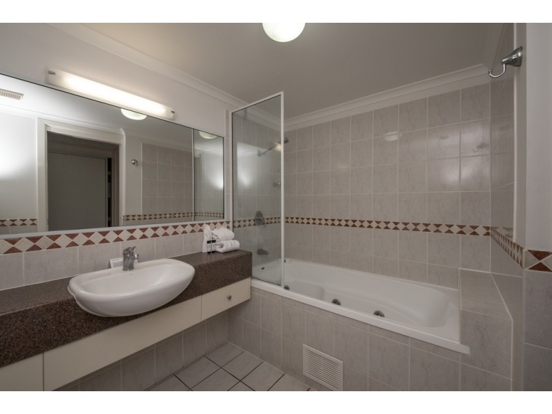 16/18 Golden Orchid Drive, Airlie Beach QLD 4802