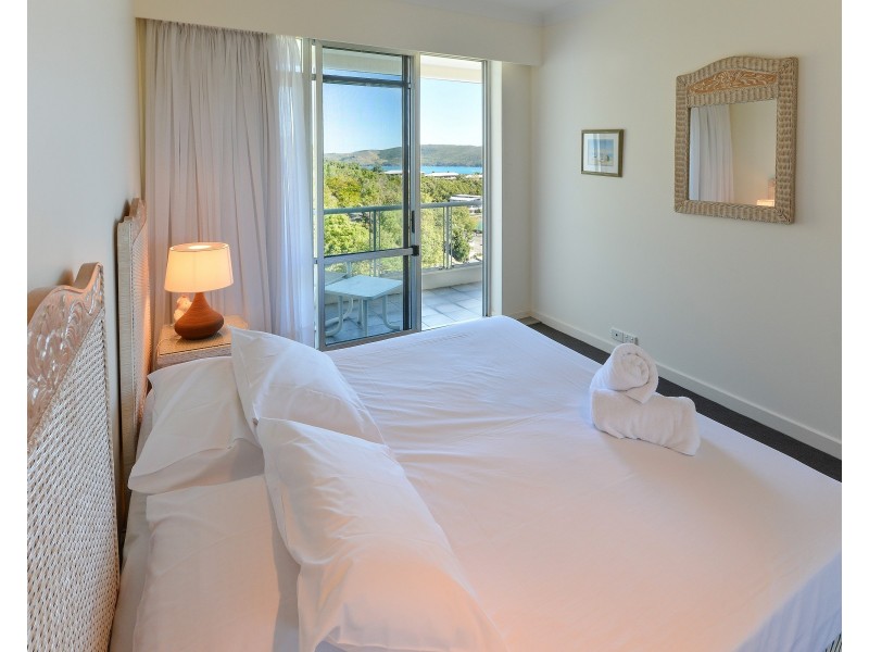 5/11 Yacht Harbour Tower, Marina Terrace, Hamilton Island QLD 4803