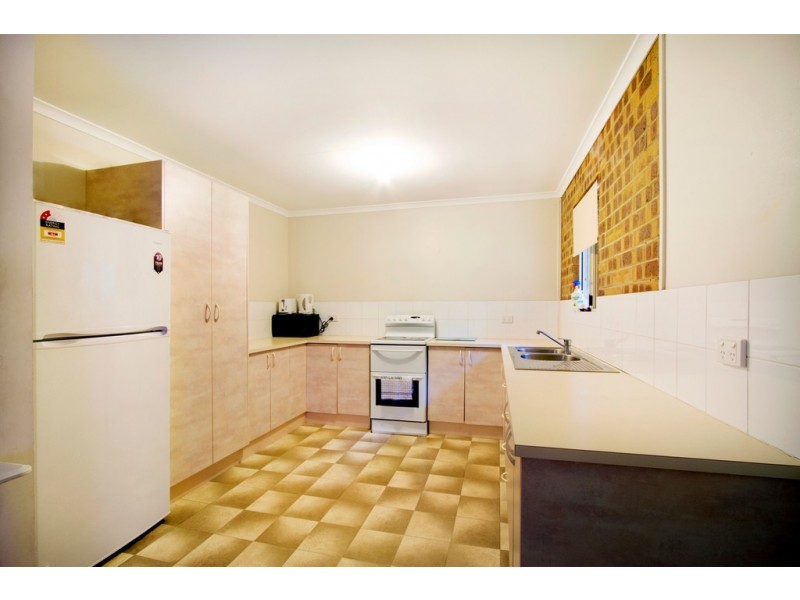 35 South Molle Blvd, Cannonvale QLD 4802