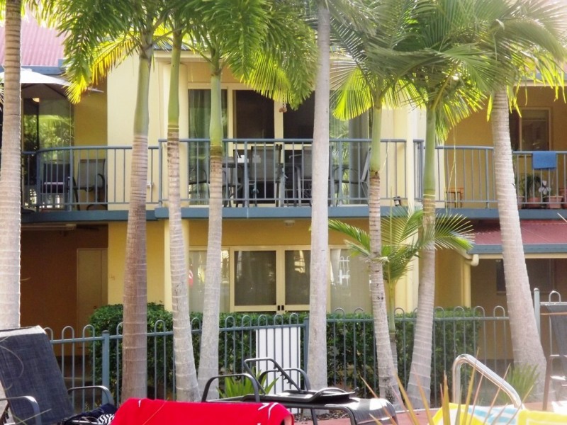 12/24 Beach Road, Cannonvale QLD 4802