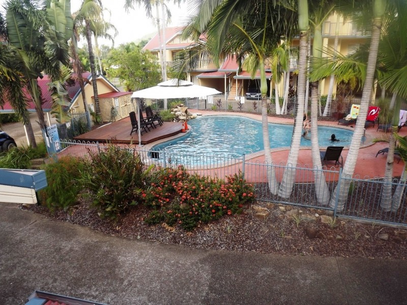 12/24 Beach Road, Cannonvale QLD 4802