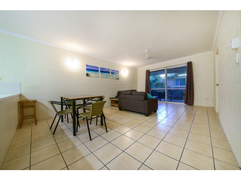 11/14 Island Drive, Cannonvale QLD 4802