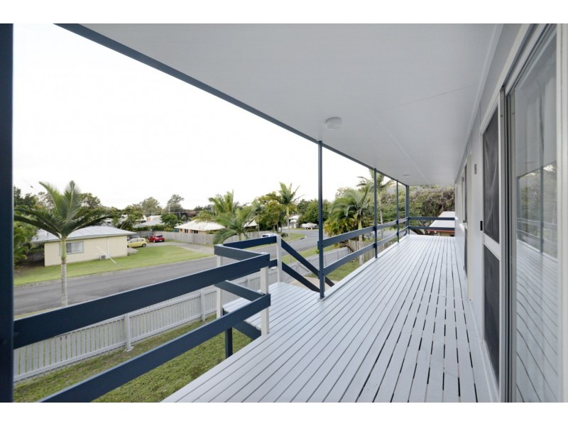 18 Balaka Street, Cannonvale QLD 4802