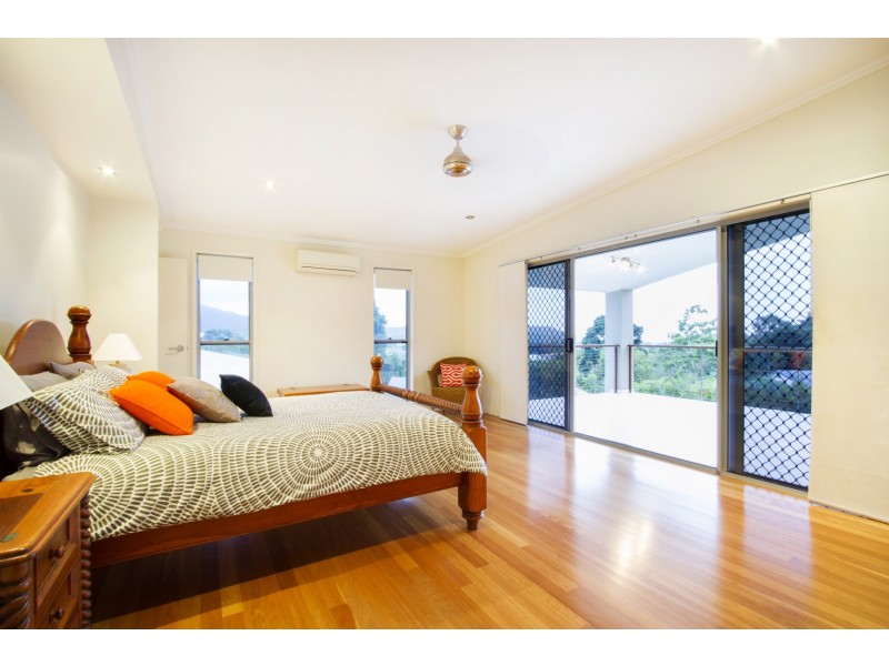 75 Stanley Drive, Cannonvale QLD 4802