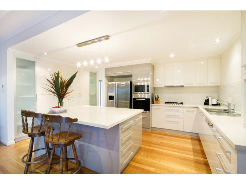 75 Stanley Drive, Cannonvale QLD 4802