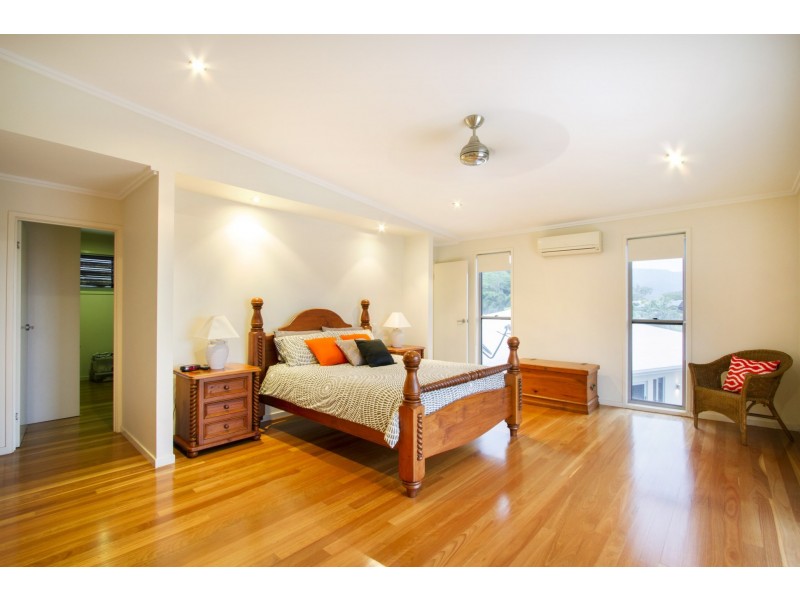 75 Stanley Drive, Cannonvale QLD 4802