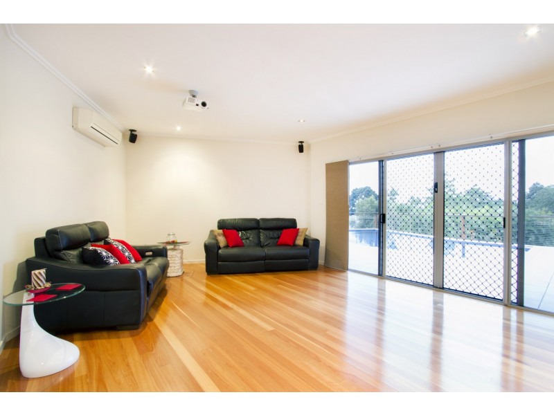 75 Stanley Drive, Cannonvale QLD 4802