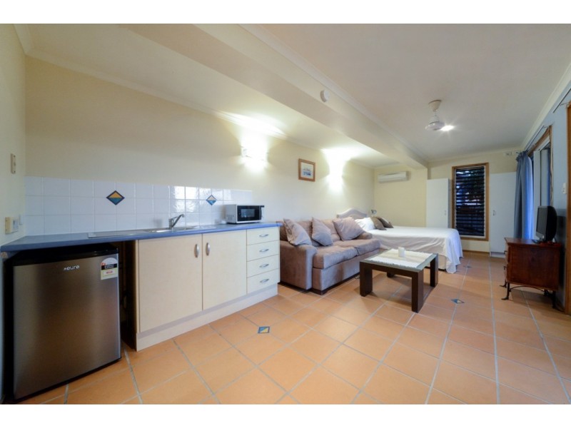 12 Airlie Crescent, Airlie Beach QLD 4802