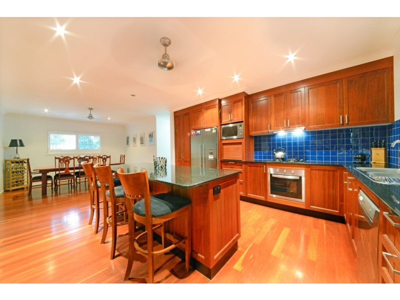 37 Eshelby Drive, Cannonvale QLD 4802