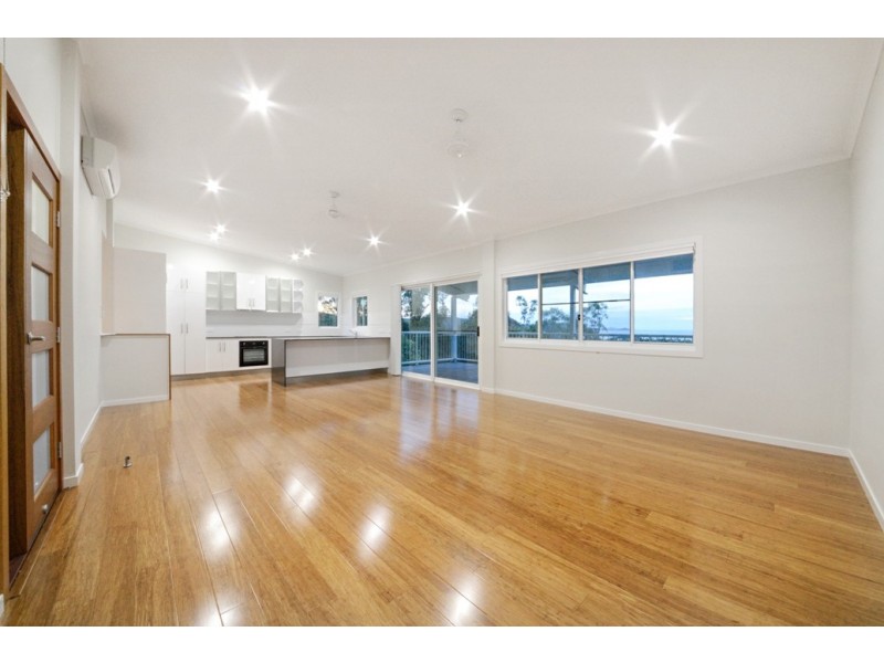 10/13 Border Drive, Cannonvale QLD 4802