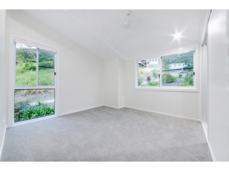 10/13 Border Drive, Cannonvale QLD 4802