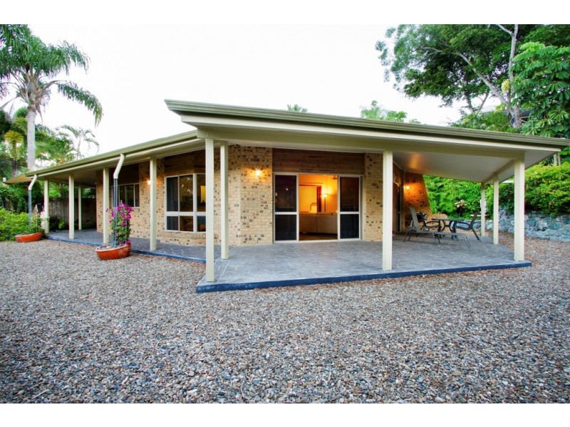 2 Muruk Crescent, Jubilee Pocket QLD 4802