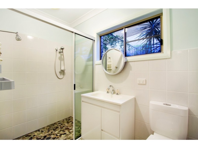 2 Muruk Crescent, Jubilee Pocket QLD 4802