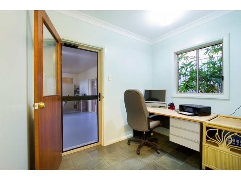 2 Muruk Crescent, Jubilee Pocket QLD 4802
