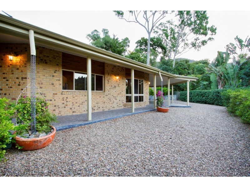2 Muruk Crescent, Jubilee Pocket QLD 4802
